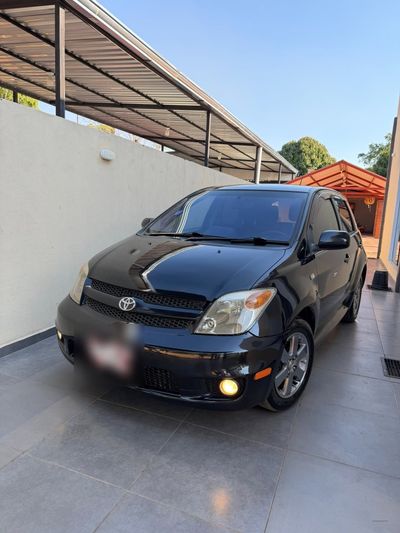 Toyota Ist 2005