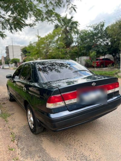 Nissan Sunny miniatura 4