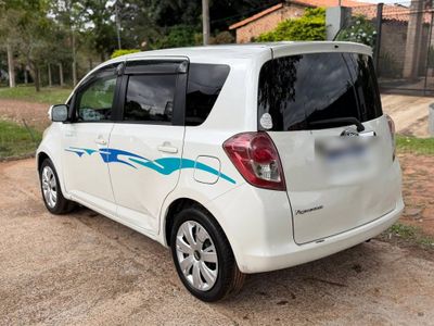 Toyota Ractis miniatura 4