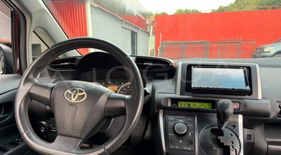 Toyota Wish miniatura 8