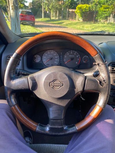 Nissan Sunny miniatura 9