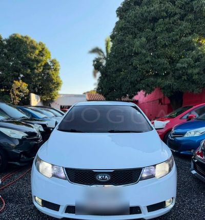 Kia Cerato thumbnail 1