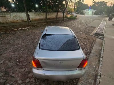 Toyota Platz miniatura 10