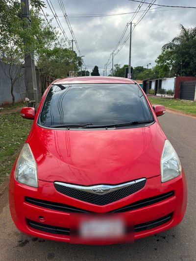 Toyota Ractis miniatura 4