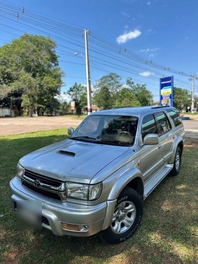 Toyota Hilux miniatura 2