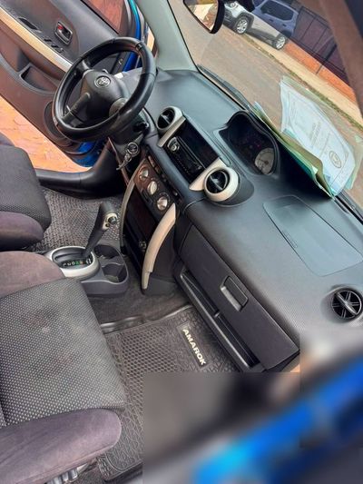 Toyota Ist miniatura 7