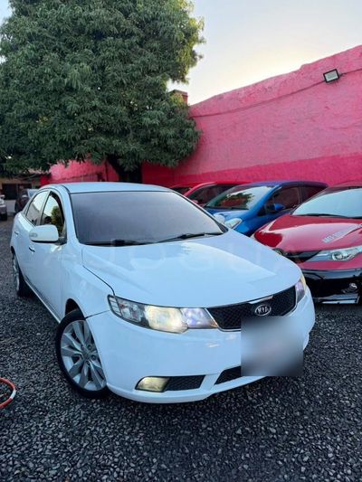 Kia Cerato miniatura 4