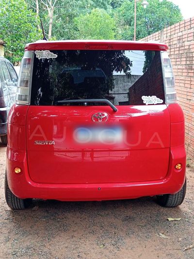 Toyota Sienta miniatura 9