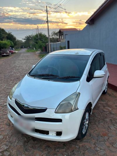 Toyota Ractis thumbnail 1