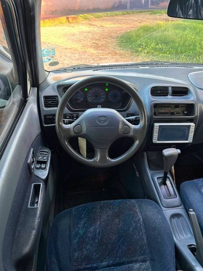 Toyota Cami miniatura 9