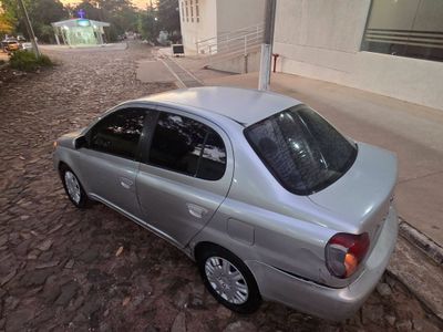 Toyota Platz miniatura 12