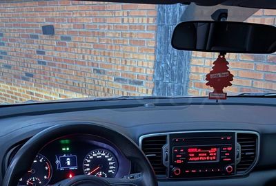 Kia Sportage miniatura 10