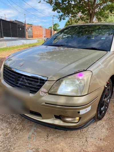 Toyota Premio thumbnail 1