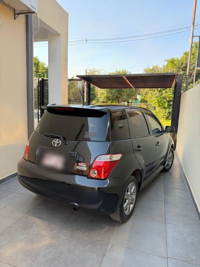 Toyota Ist miniatura 7