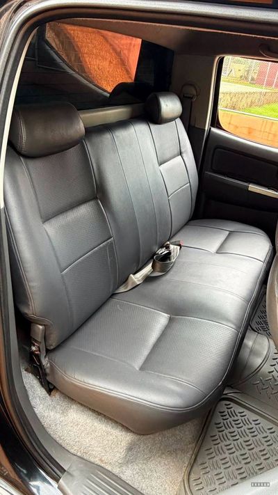 Toyota Hilux miniatura 11