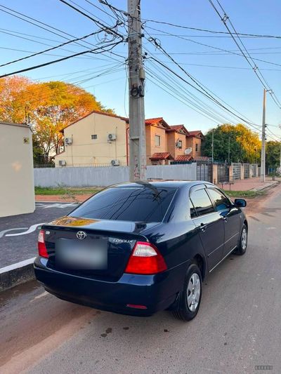 Toyota Corolla miniatura 5