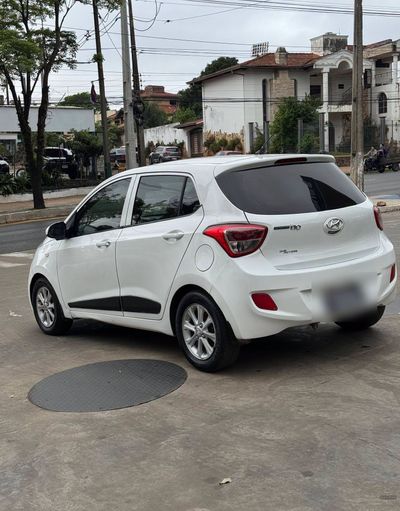 Hyundai Grand i10 miniatura 2