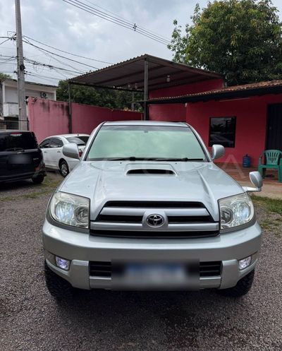 Toyota Hilux Surf miniatura 8