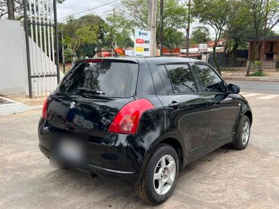 Suzuki Swift miniatura 6