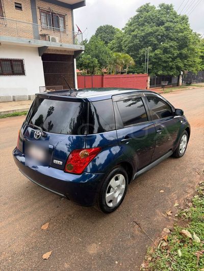 Toyota Ist miniatura 4