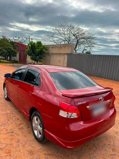Toyota Belta miniatura 11