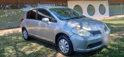 Nissan Tida miniatura 3