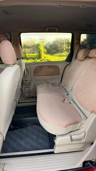 Toyota Sienta miniatura 6