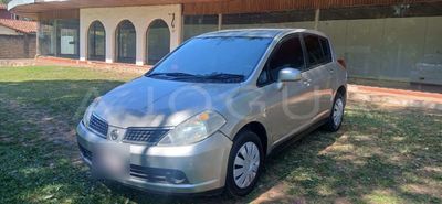 Nissan Tida miniatura 2