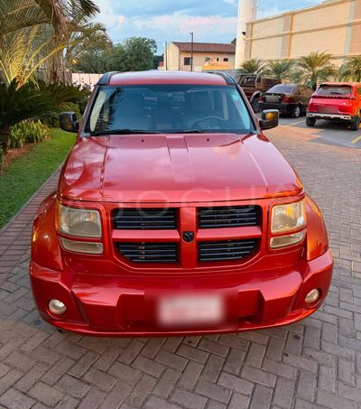 Dodge Nitro miniatura 2