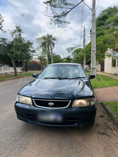 Nissan Sunny thumbnail 1