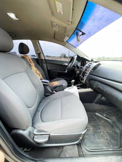 Kia Cerato miniatura 6