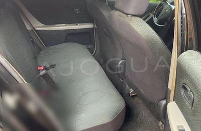 Toyota Vitz miniatura 9