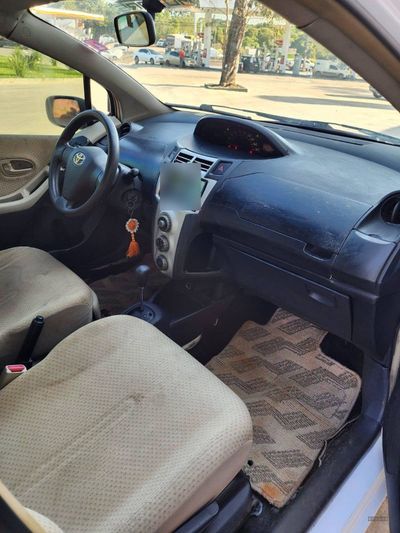 Toyota vizt miniatura 9