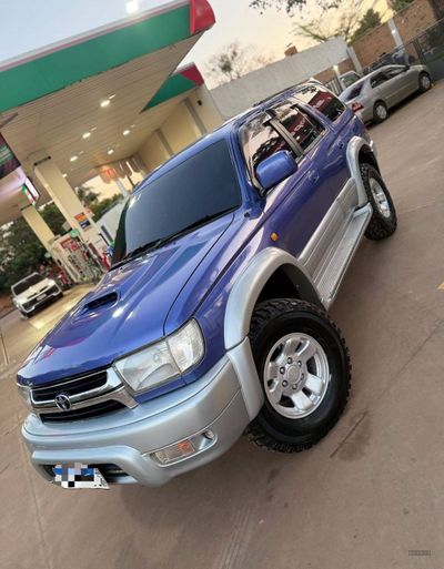 Toyota Hilux miniatura 11