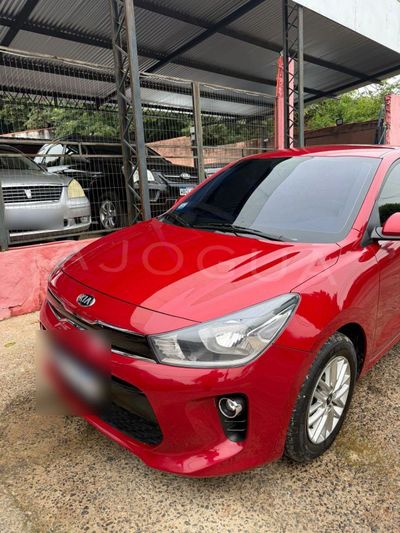 Kia Rio miniatura 5