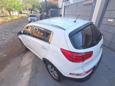 Kia Sportage miniatura 10