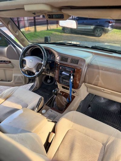 Nissan Patrol miniatura 9
