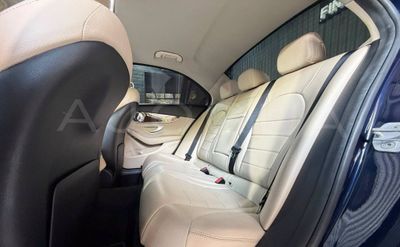Mercedes-Benz C300 miniatura 5