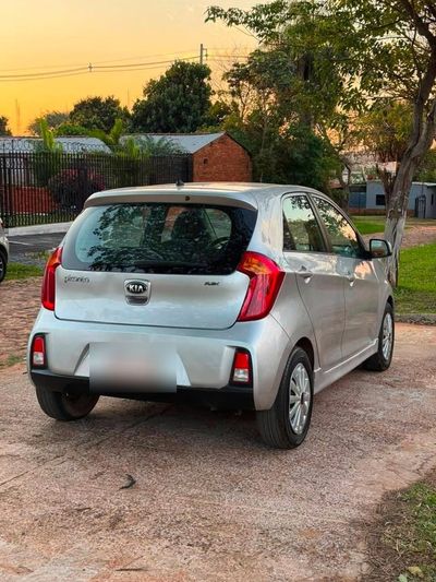 Kia Picanto miniatura 5