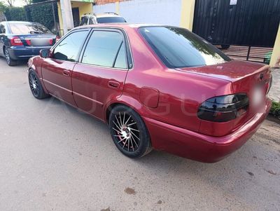 Toyota Corolla miniatura 6