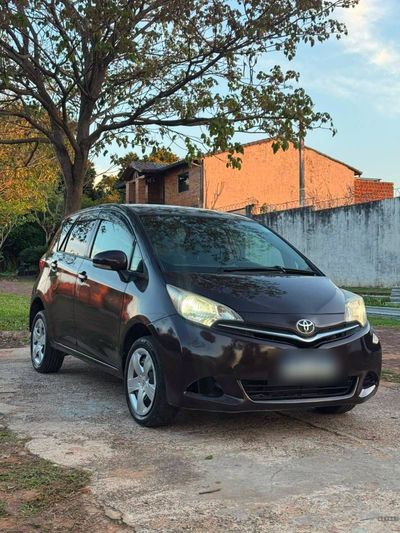 Toyota Ractis thumbnail 1