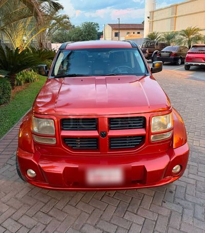Dodge Nitro miniatura 4