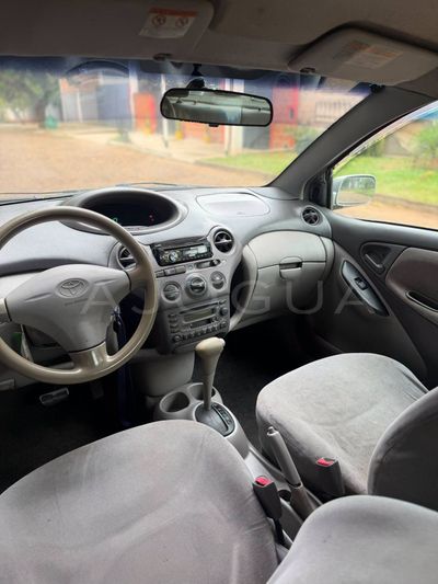 Toyota Platz miniatura 5