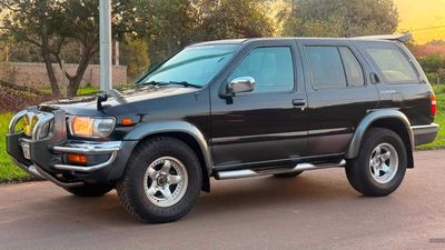 Nissan Terrano miniatura 3