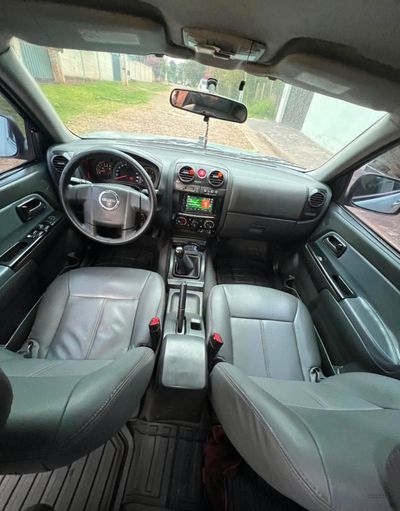 Isuzu D-MAX miniatura 6