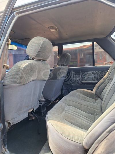 Toyota FunCargo miniatura 9