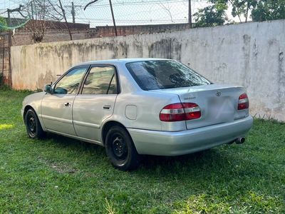 Toyota Corollita miniatura 5