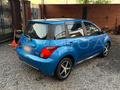 Toyota Ist miniatura 4