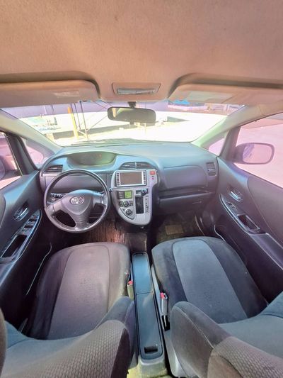 Toyota Ractis miniatura 5