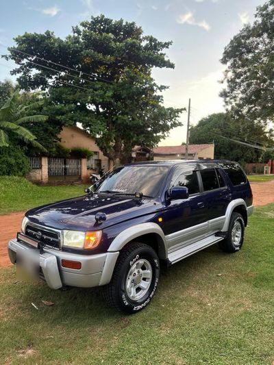 Toyota Hilux miniatura 4
